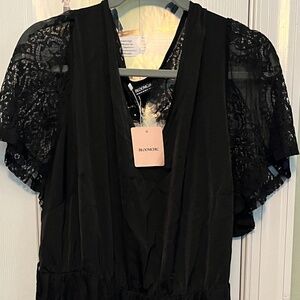 Bloomchic black lace dress
